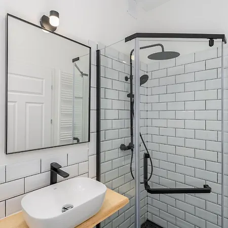 Апартаменты Charming Aparments In Perfect Location