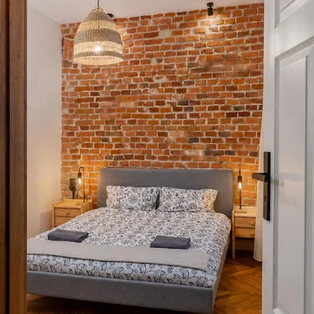 Charming In Perfect Location Apartmán *